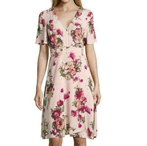 Ss floral wrap dress